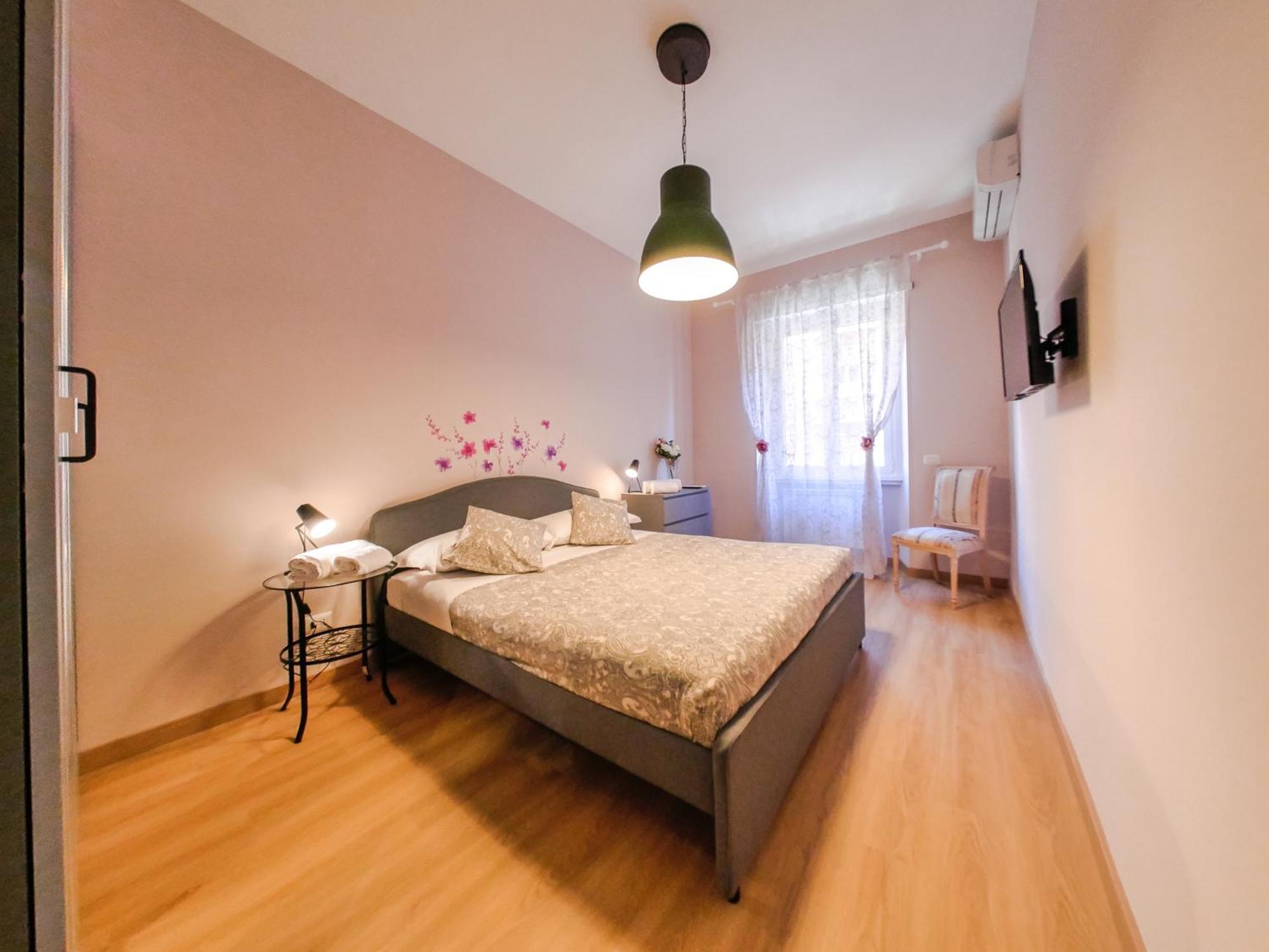 Chic Modern 2-Bedroom Near Metro Roma Exterior foto