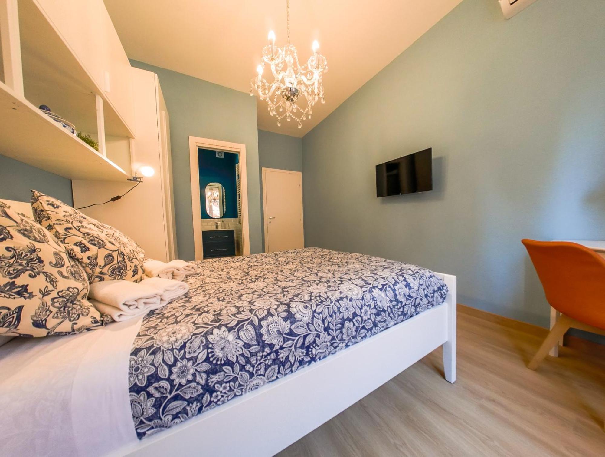 Chic Modern 2-Bedroom Near Metro Roma Exterior foto