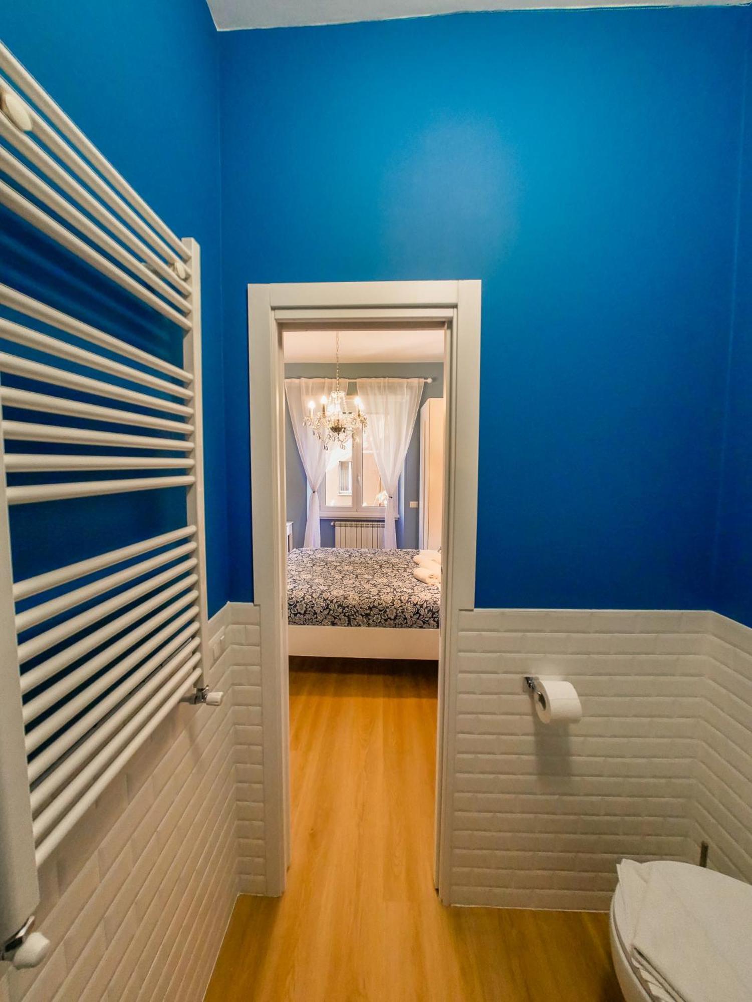 Chic Modern 2-Bedroom Near Metro Roma Exterior foto